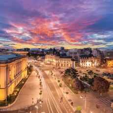 בוקרשט: טיסה + מלון