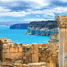 טיסות לפאפוס