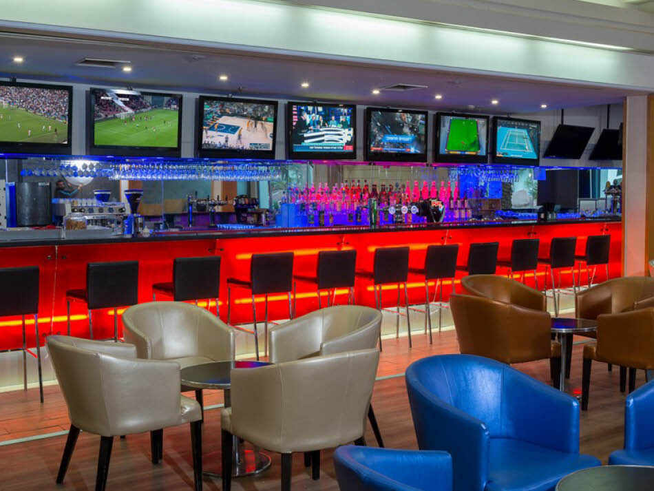 לובי בר ספורטיבי