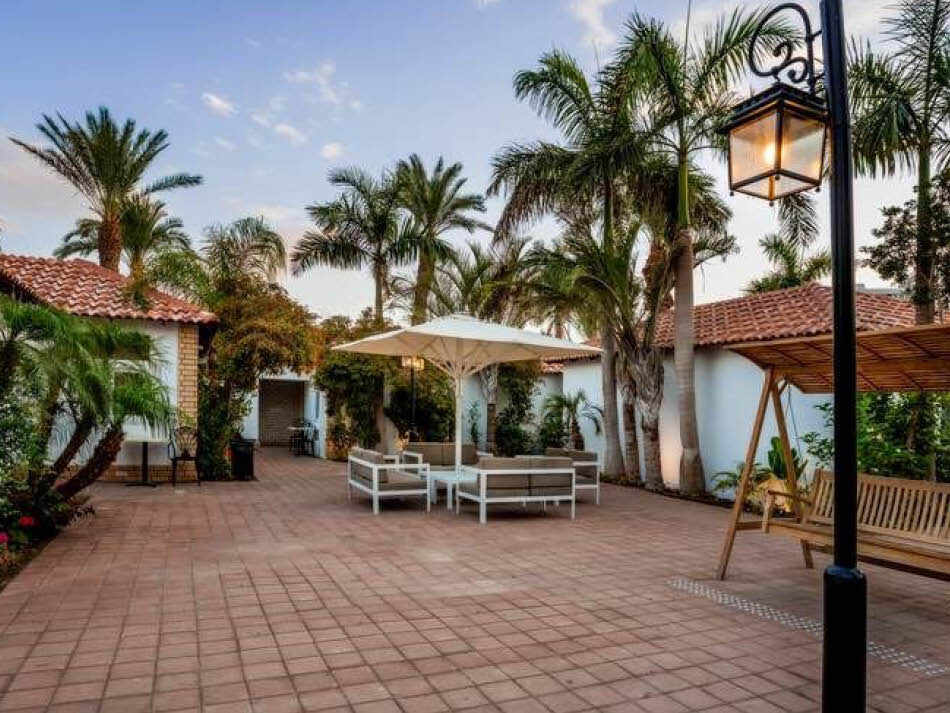 אזור ישיבה חיצוני