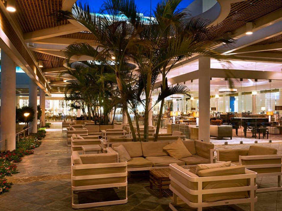 מרפסת הלובי