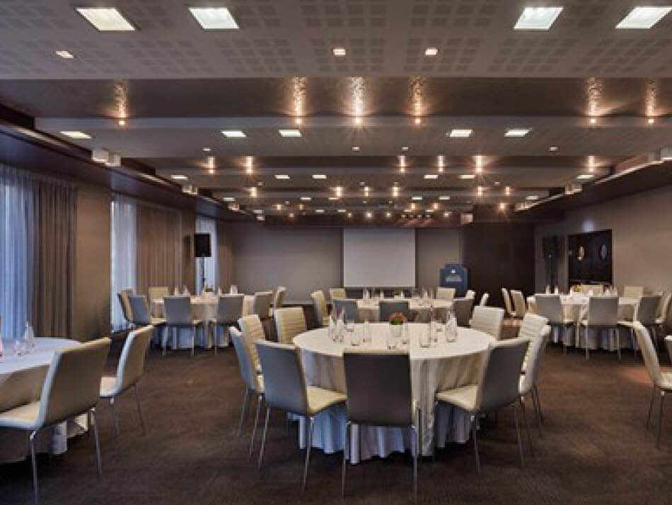 אולם כנסים ואירועים