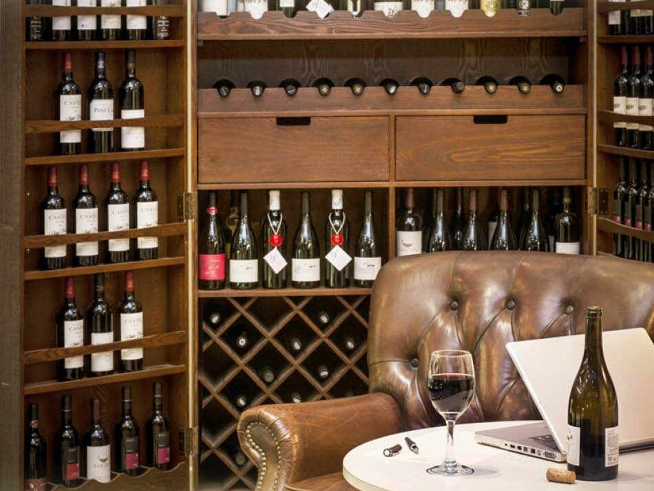 לובי בר תנובל'ה