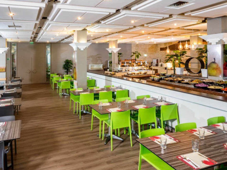 מסעדת המלון