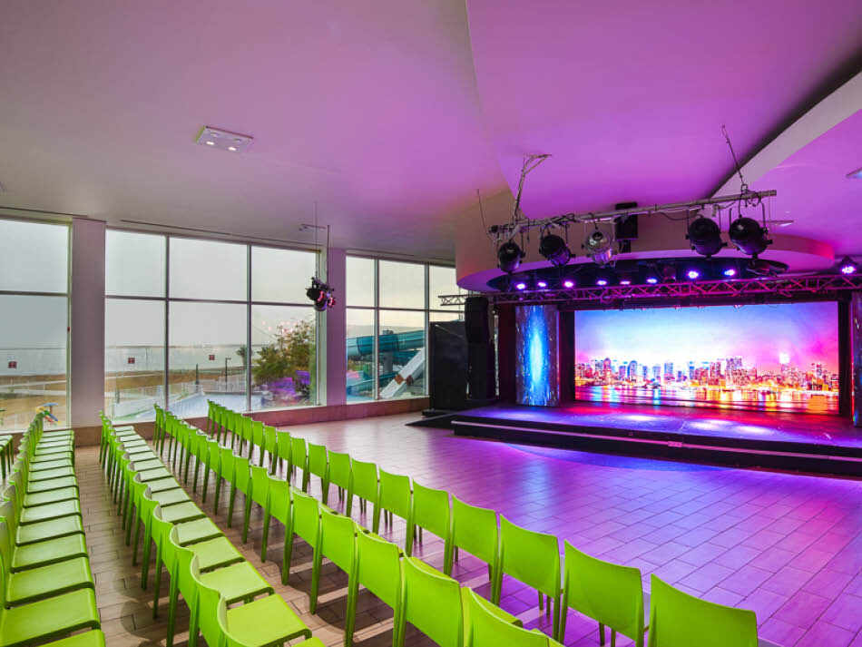 לובי בידורי