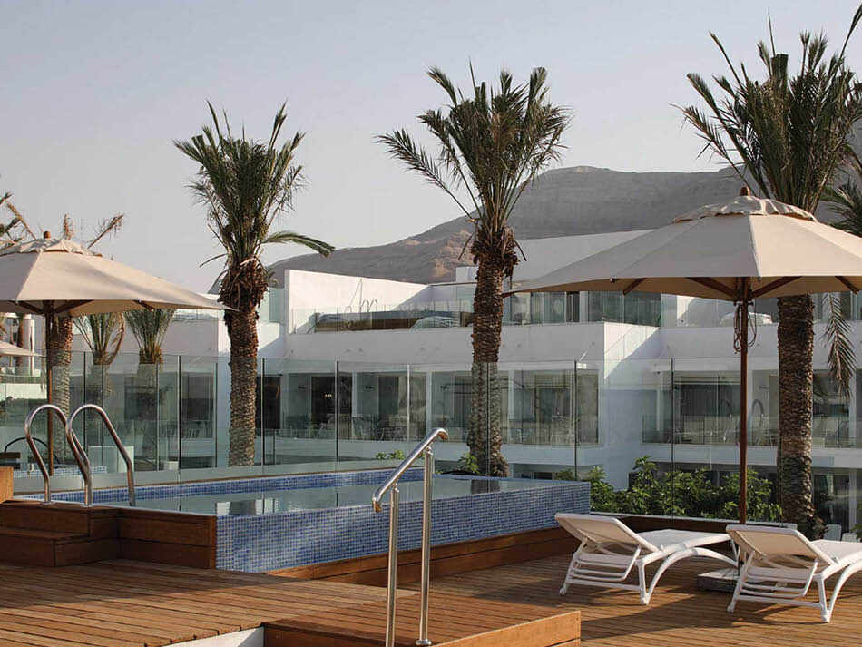 חדר פרמיום עם בריכה