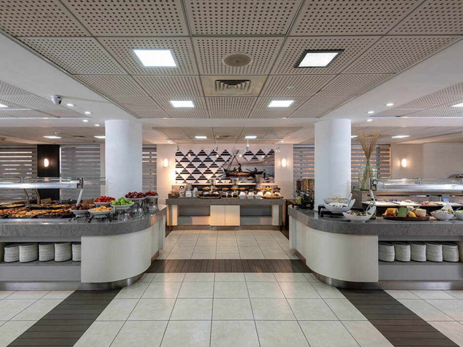 מסעדת המלון