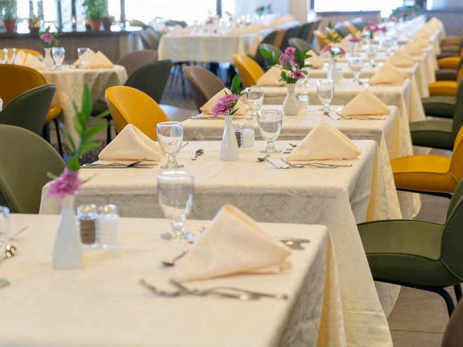 מסעדת המלון