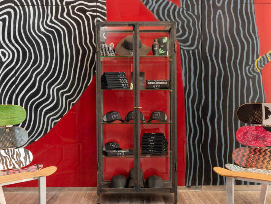 אמנות במלון