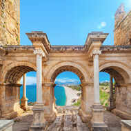 חבילות לאנטליה