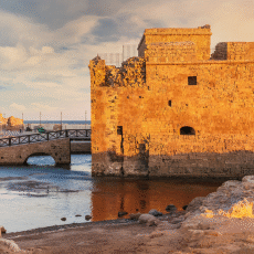 טיסות לפאפוס